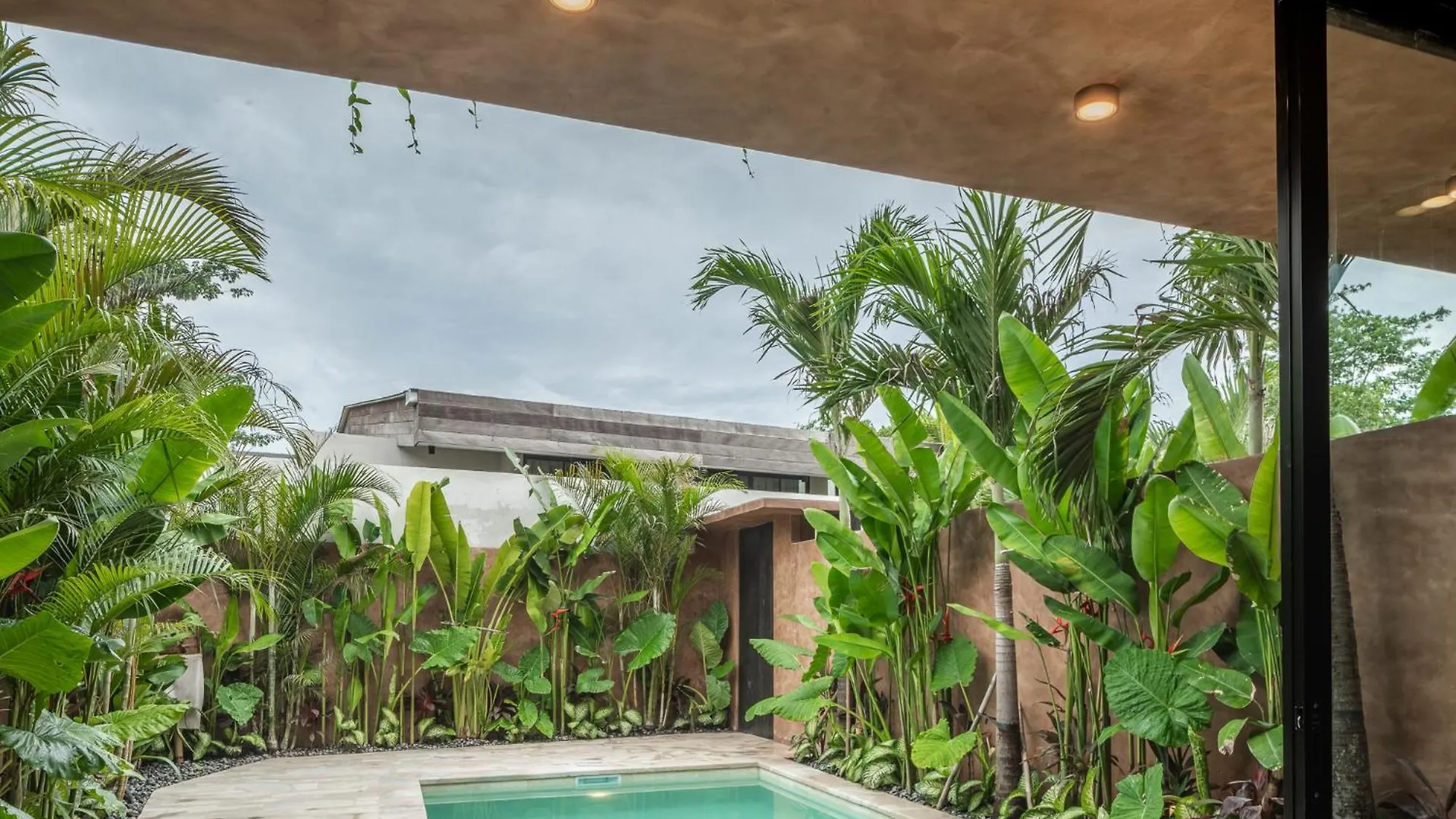Arvatya Villas Bingin Badung  Badung (Bali)